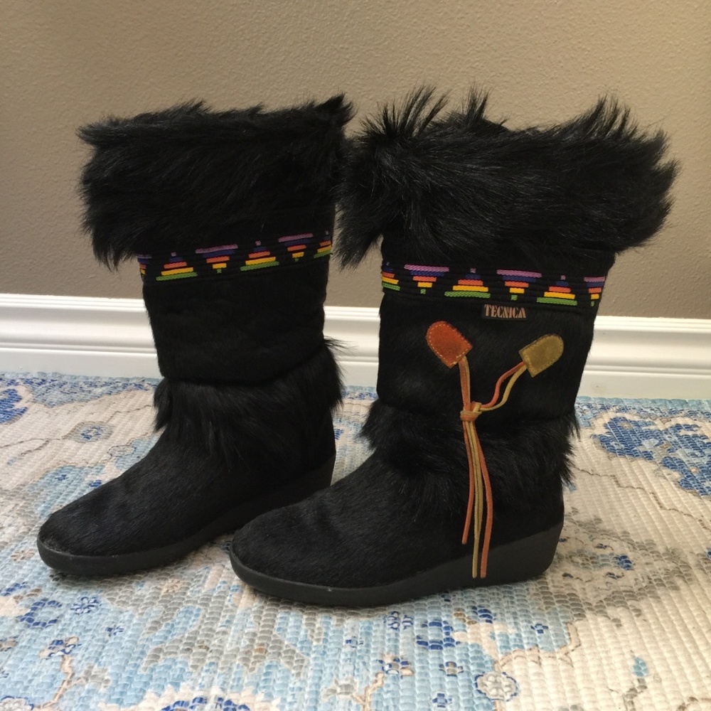 Black Tecnica fur/ski boots